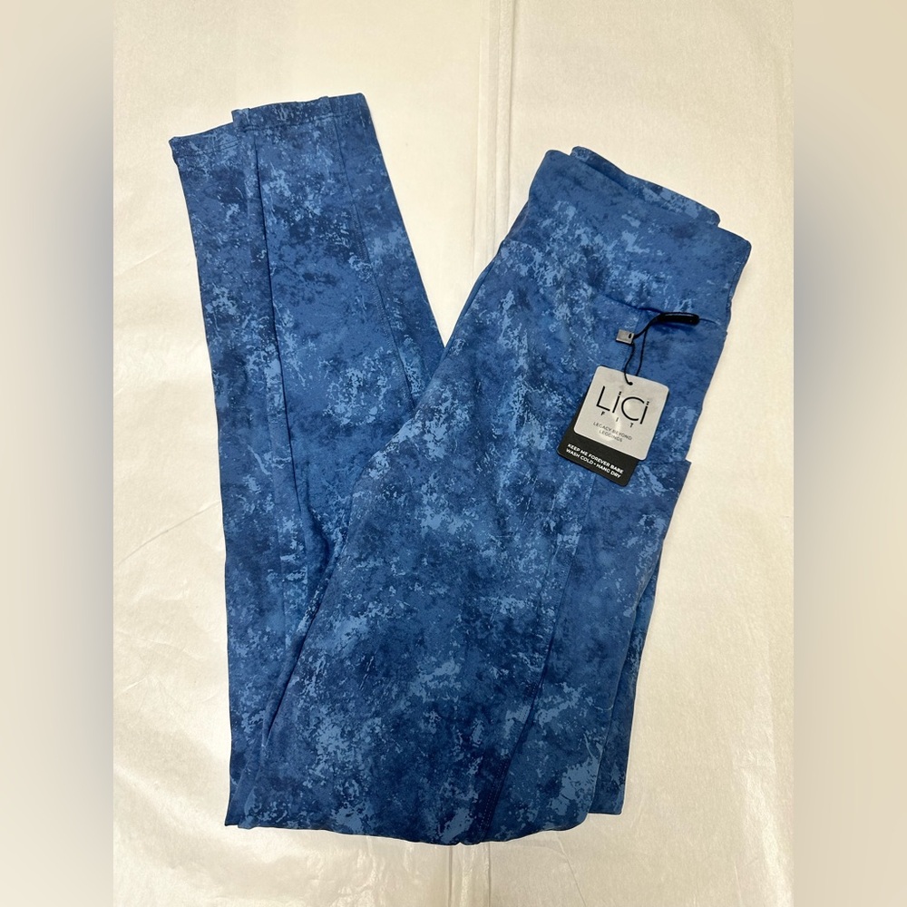 NWT:LICI FIT POCKET LEGGING Blue Patterned Leggings💫